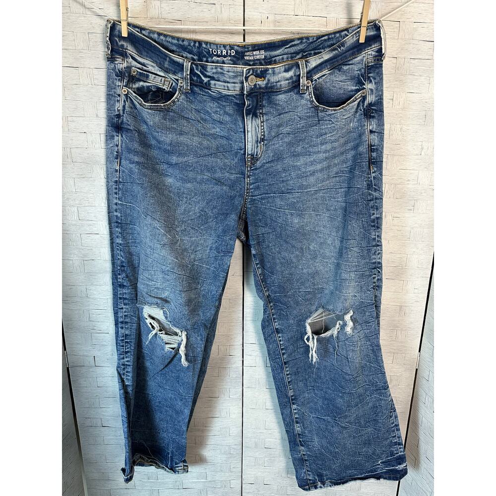 Torrid perfect wide leg vintage stretch distressed stone wash zip fly plus size